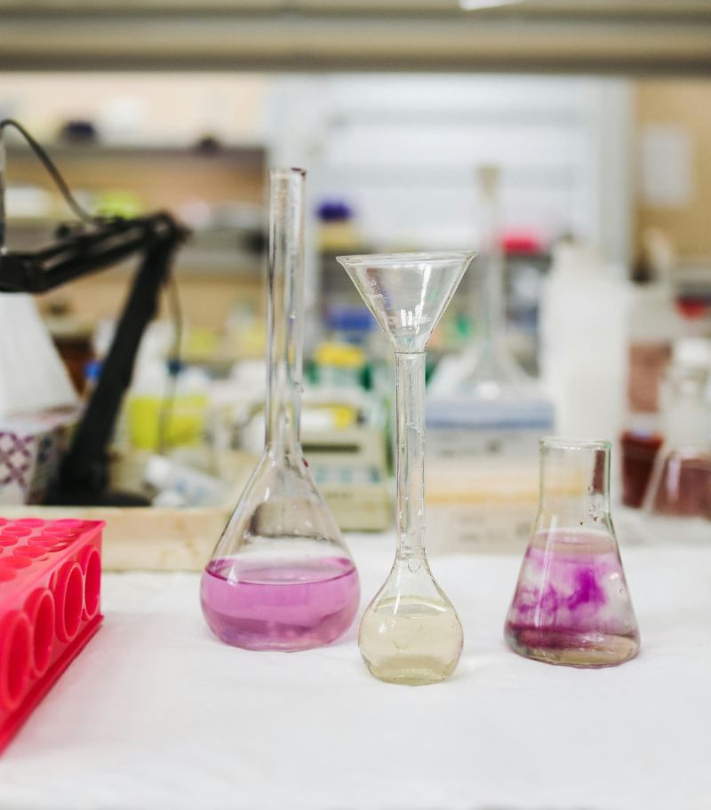 Associate in Chemistry