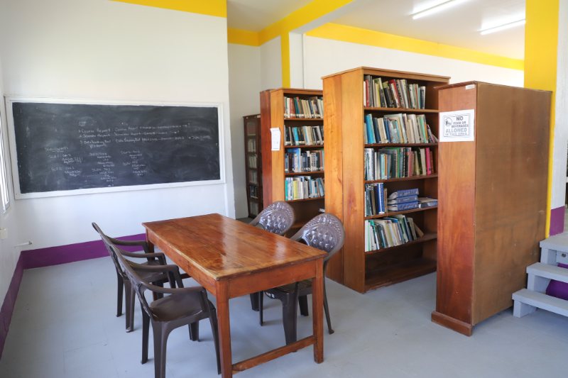 Central Farm Library